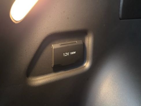 Certified 2024 Hyundai Tucson Limited image 11