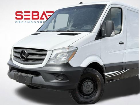 Used 2016 Mercedes-Benz Sprinter 2500 image 2