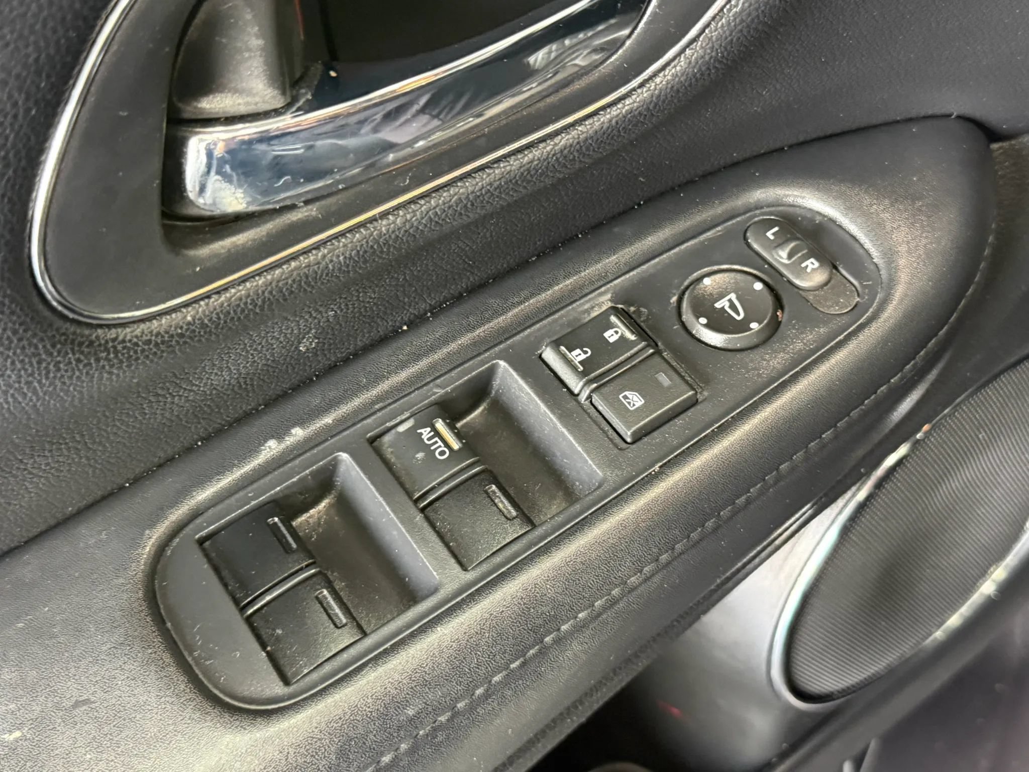 Used 2016 Honda HR-V EX-L image 22