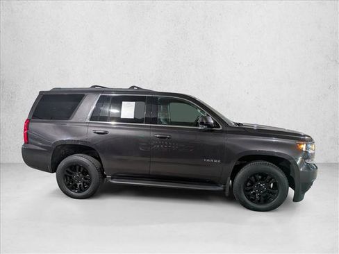 Used 2016 Chevrolet Tahoe LT image 4