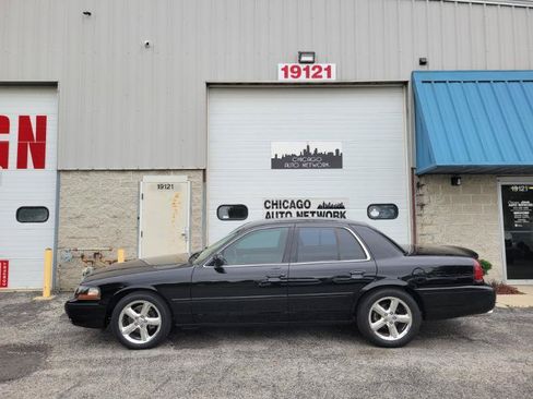 Used 2003 Mercury Marauder RWD image 2