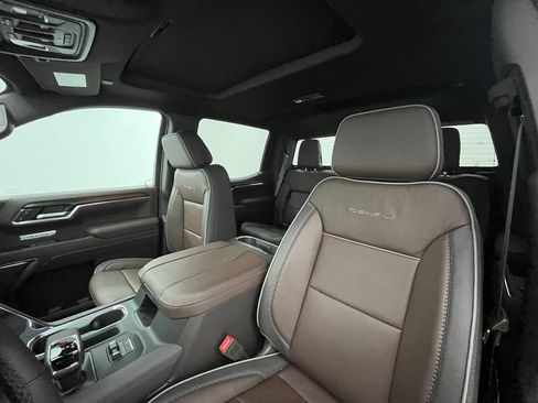 New 2025 GMC Sierra 1500 Denali w/ Denali Reserve Package image 21