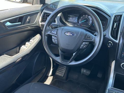 Used 2023 Ford Edge SE AWD/4WD image 16
