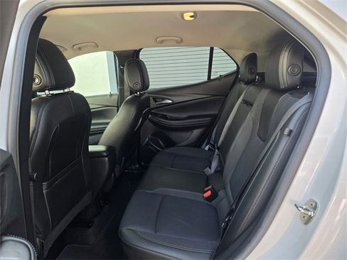 Certified 2022 Buick Encore GX Select w/ Sport Touring Package image 16