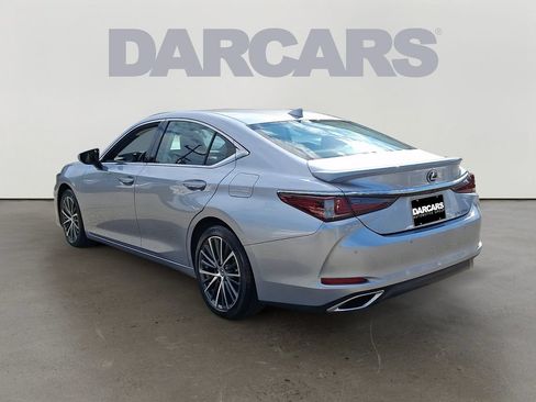 Used 2025 Lexus ES 350 w/ Premium Package FWD image 4