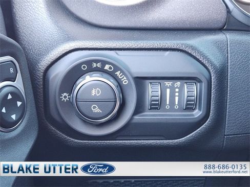 Used 2021 Jeep Gladiator Mojave image 22