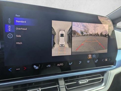 New 2026 Chevrolet Equinox EV LT AWD/4WD image 13