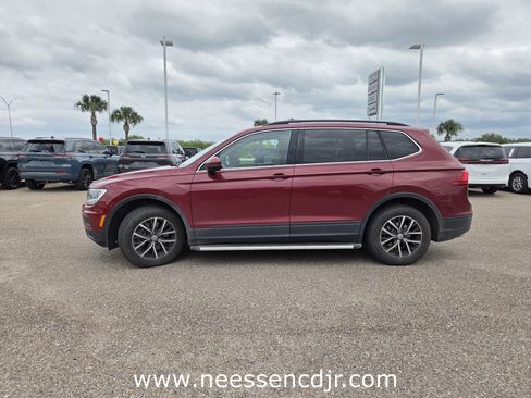 Used 2019 Volkswagen Tiguan SE FWD image 4