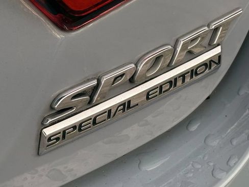 Used 2021 Honda Accord Sport Special Edition image 12