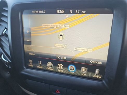 Used 2016 Jeep Cherokee Limited image 20