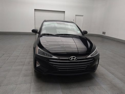 Used 2019 Hyundai Elantra SE image 14