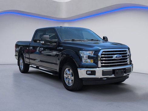 Used 2017 Ford F150 XLT w/ Equipment Group 302A Luxury AWD/4WD image 6