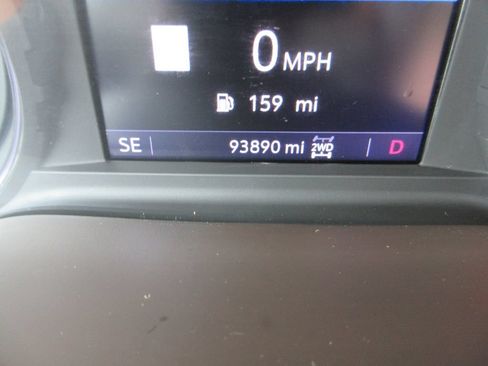 Certified 2019 Chevrolet Silverado 1500 LTZ w/ LTZ Plus Package AWD/4WD image 38