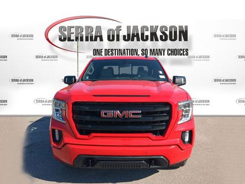Used 2020 GMC Sierra 1500 Elevation w/ Elevation Value Package image 3
