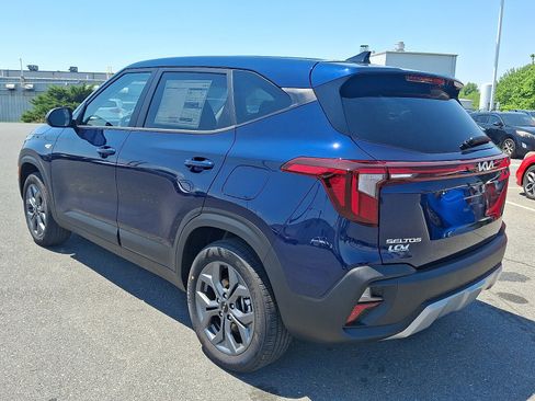 New 2026 Kia Seltos LX AWD/4WD image 4
