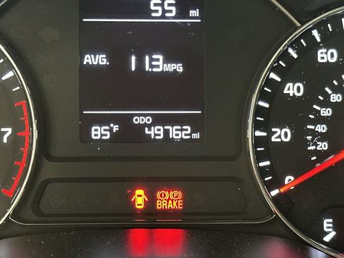Used 2017 Kia Forte LX FWD image 15