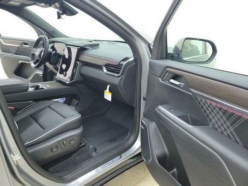 New 2026 GMC Acadia Denali image 21