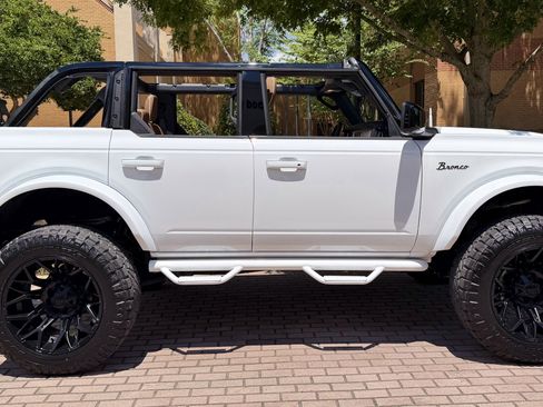 Used 2026 Ford Bronco Outer Banks AWD/4WD image 10