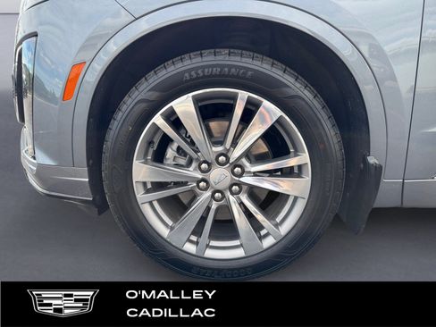 Used 2021 Cadillac XT6 Premium Luxury AWD/4WD image 9