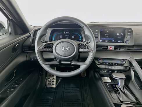 New 2026 Hyundai Elantra SEL Sport Premium FWD image 21