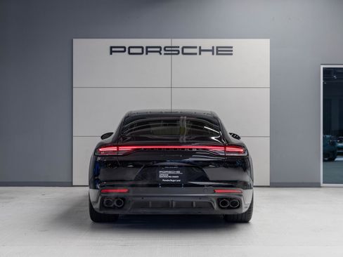 Certified 2021 Porsche Panamera image 6