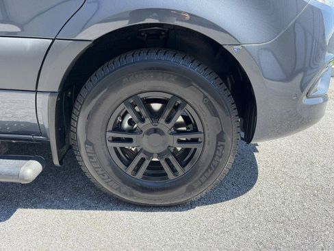 Used 2022 Mercedes-Benz Sprinter 2500 image 18