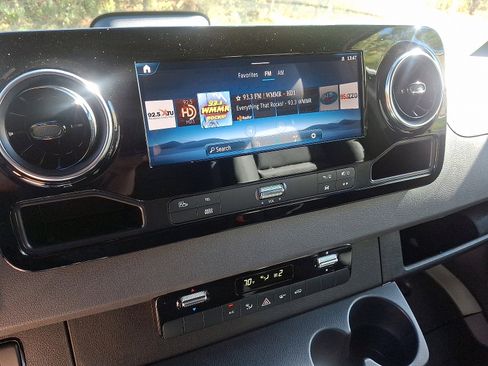 New 2026 Mercedes-Benz Sprinter 2500 image 12