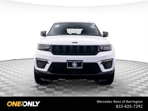 Used 2025 Jeep Grand Cherokee Limited AWD/4WD image 8