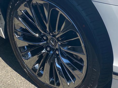 Used 2018 Lexus LS 500 AWD w/ Luxury Package image 20