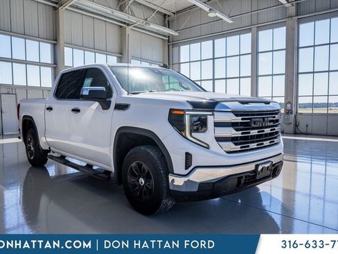 Used 2022 GMC Sierra 1500 SLE image 26