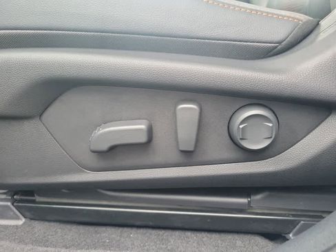 Certified 2025 Subaru Crosstrek 2.5i Limited w/ Crosstrek Mirror Package AWD/4WD image 25