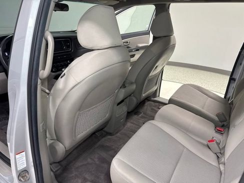 Used 2020 Kia Sedona LX FWD image 23