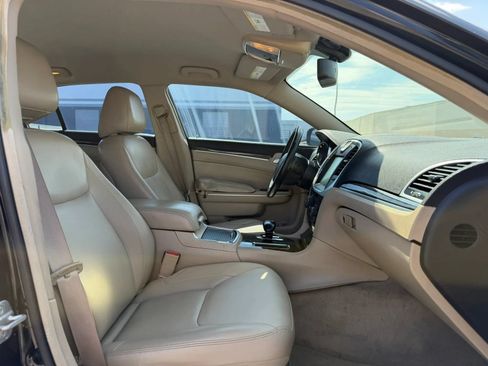 Used 2014 Chrysler 300 RWD image 11