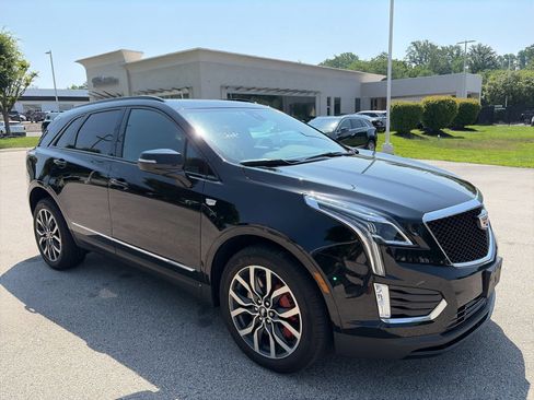 Used 2024 Cadillac XT5 Sportv AWD/4WD image 5