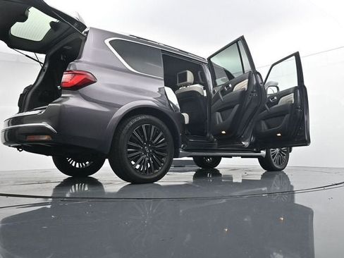 Used 2019 INFINITI QX80 Limited w/ All-Season Package AWD/4WD image 47