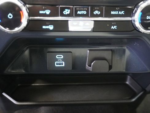 Used 2024 Ford F150 XLT w/ Tow/Haul Package image 18