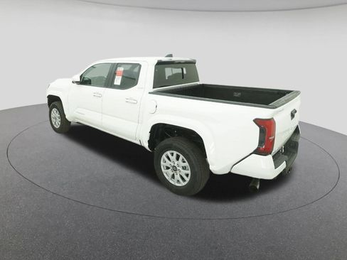 New 2025 Toyota Tacoma SR5 AWD/4WD image 5