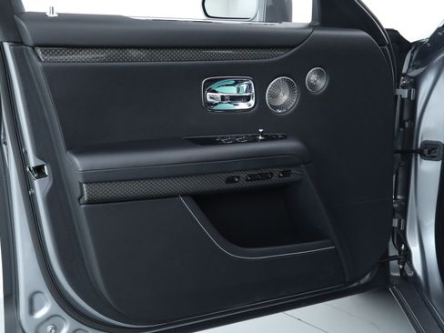 Used 2023 Rolls-Royce Ghost Black Badge image 24