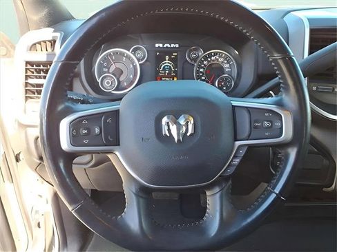 Used 2023 RAM 2500 Big Horn w/ Level 1 Equipment Group image 17