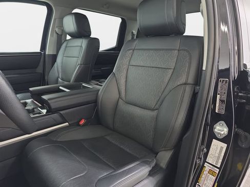 Used 2022 Toyota Tundra SR5 w/ SR5 Premium Package AWD/4WD image 14