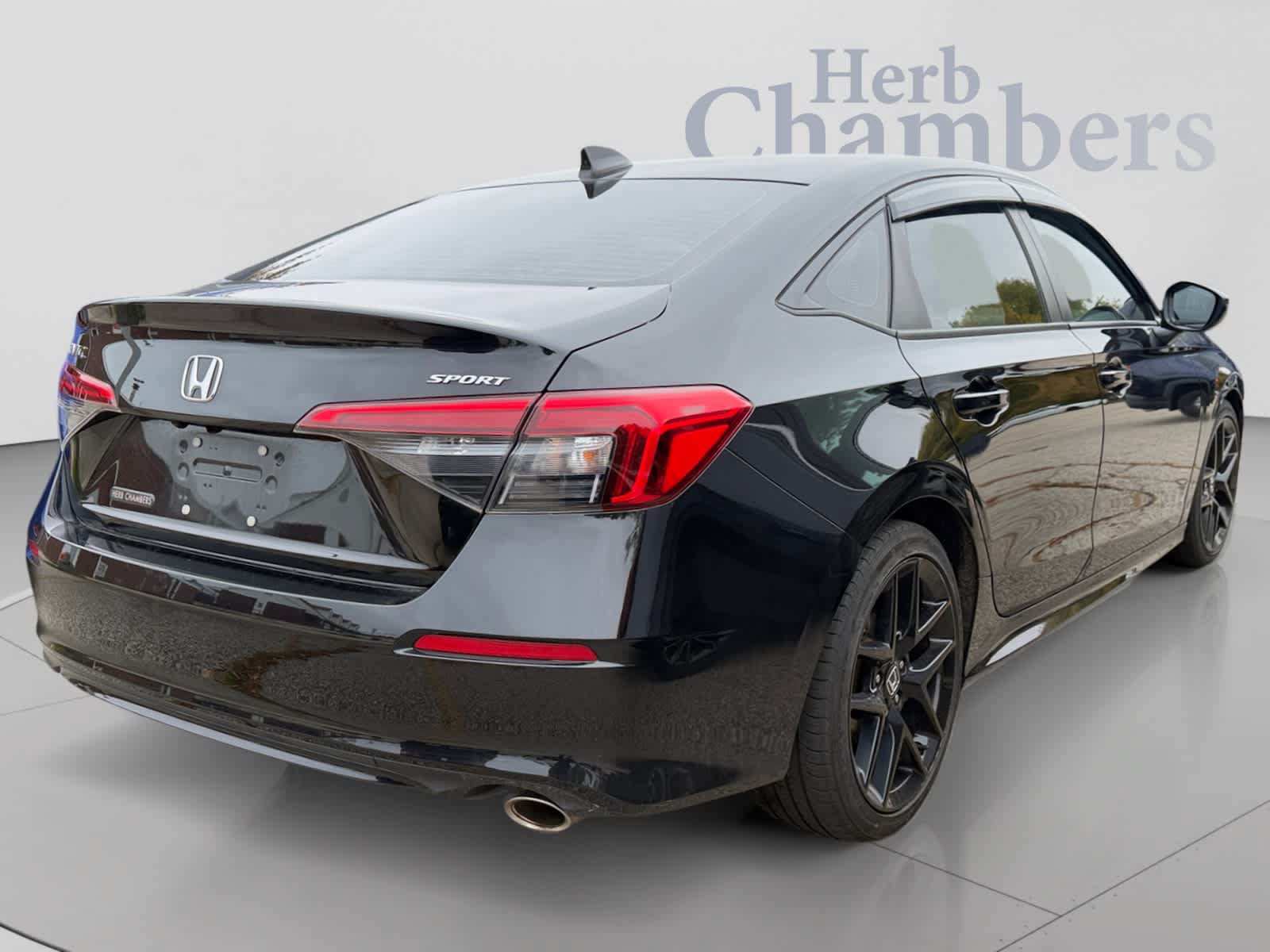 Used 2023 Honda Civic Sport image 5