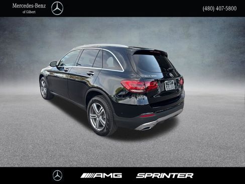Used 2021 Mercedes-Benz GLC 300 image 3