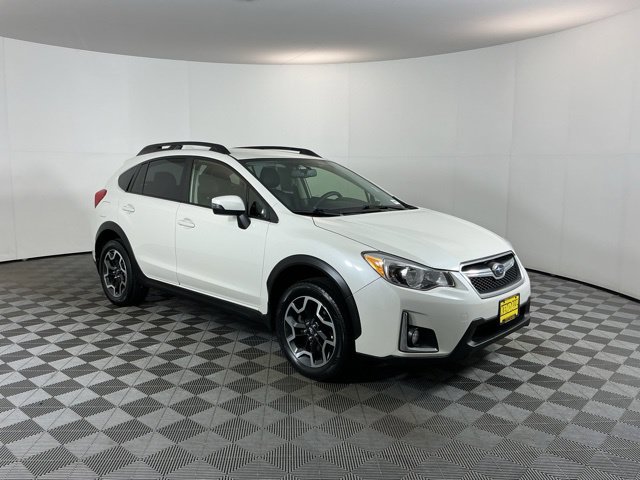 Used 2016 Subaru Crosstrek 2.0i Limited w/ Popular Package #1 AWD/4WD image 3