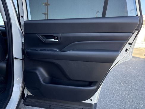 Used 2024 Toyota Grand Highlander Limited image 48