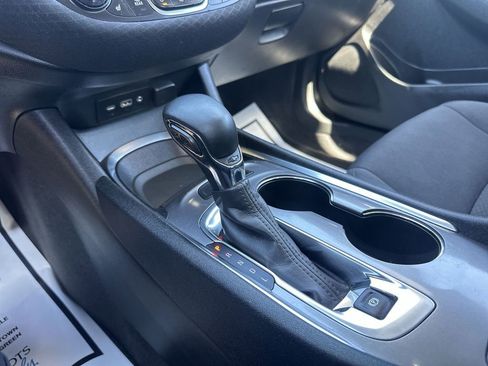 Used 2023 Chevrolet Malibu LT w/ Sport Edition image 19