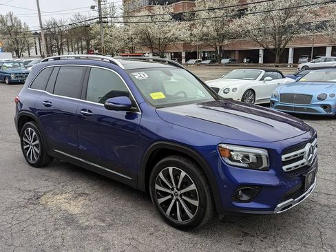Used 2020 Mercedes-Benz GLB 250 4MATIC image 5