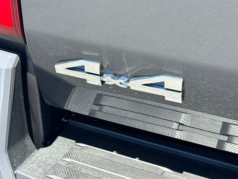New 2026 Toyota Tacoma SR5 AWD/4WD image 10