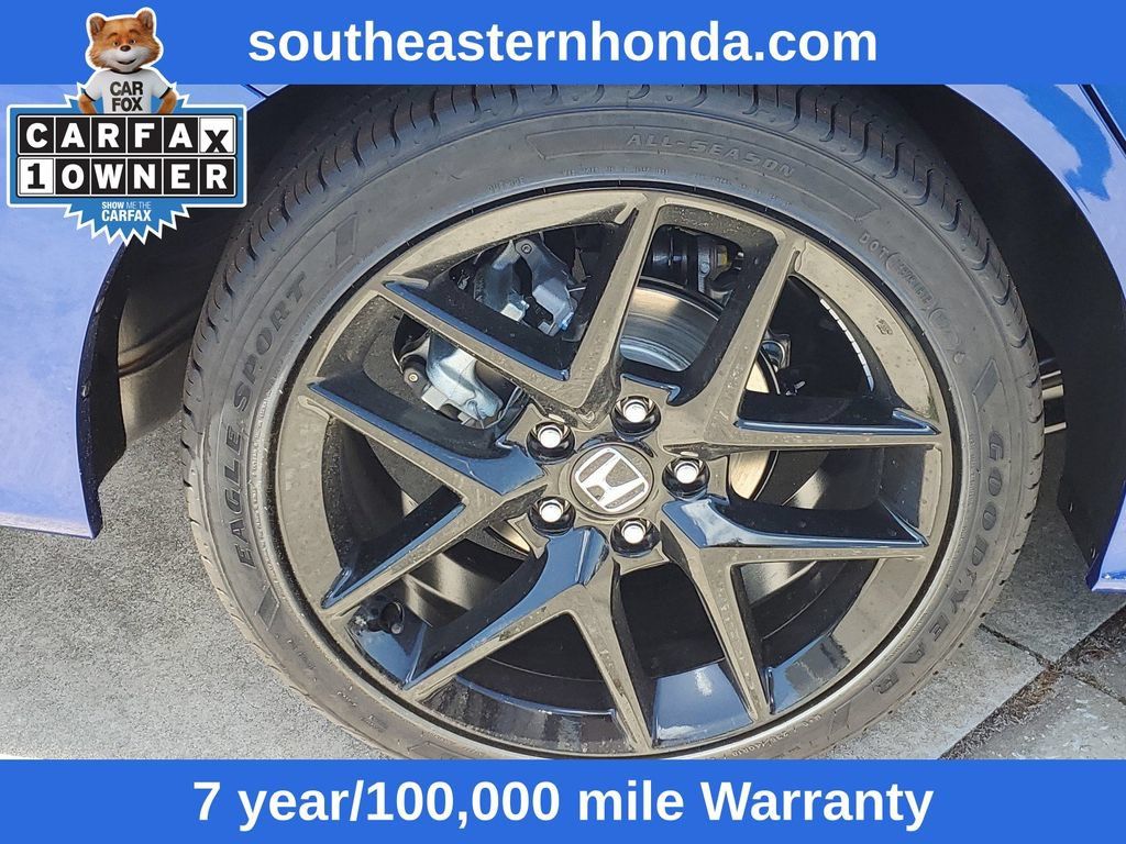 Used 2024 Honda Civic Sport image 8