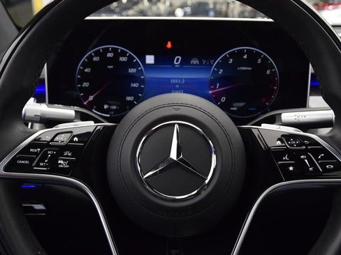 Certified 2023 Mercedes-Benz S 580 4MATIC Sedan image 23