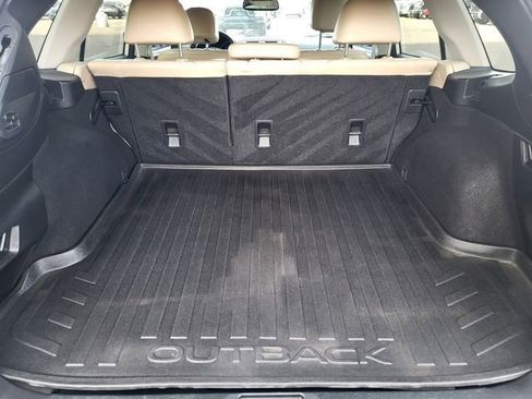 Used 2015 Subaru Outback 3.6R Limited image 26